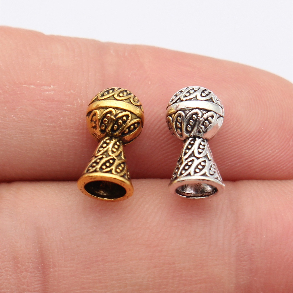 Tapones metálicos con borla y  - Jewelry Making Wax reseña y precio