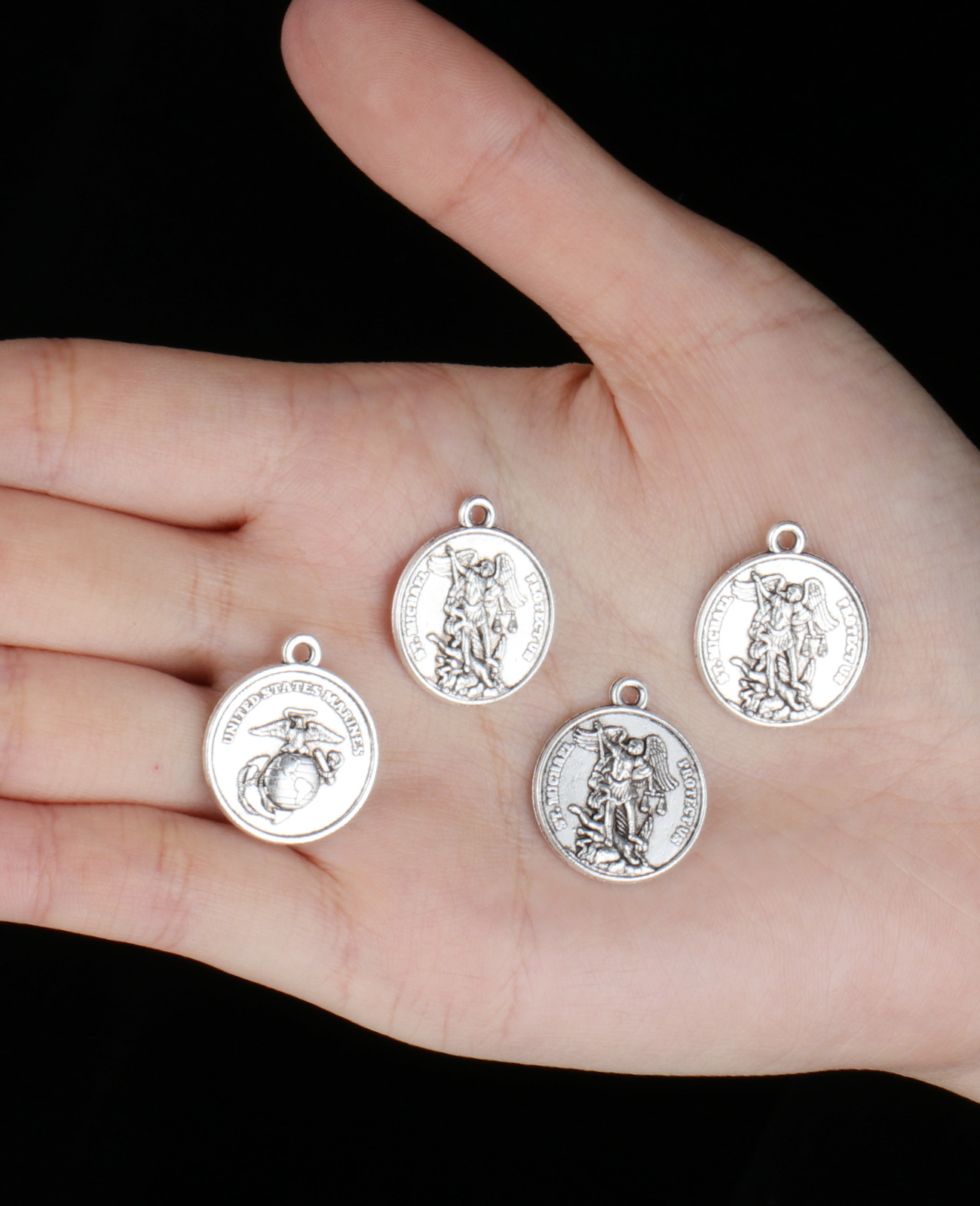 10 Uds. De colgantes de medall - Jewelry Making Michaels reseña y precio