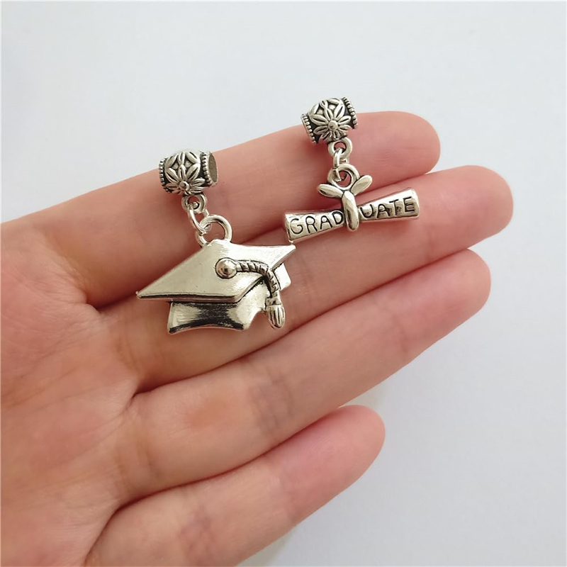 Dijes para sombrero de graduac - Jewelry Making Diploma reseña y precio